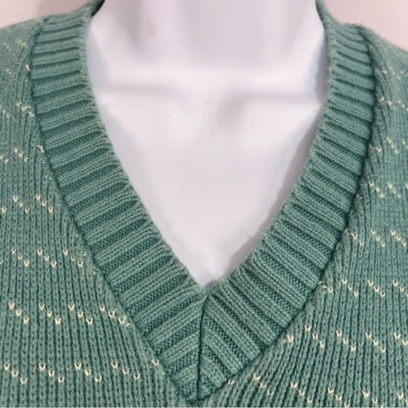 Vintage sweater vest, the fox sweater, size small light teal JCPenney - Picture 12 of 13